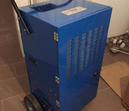 Páramentesítés, padló és falszárítás